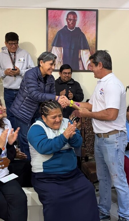 Puentes de Solidaridad en Lima: Sant’Egidio y el Banco de Crédito del Perú acompañan a los ancianos y discapacitados en el Instituto Sembrando Esperanza.